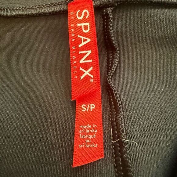 SPANX Suit Yourself Long Sleeve Thong Bodysuit - Picture 6 of 8